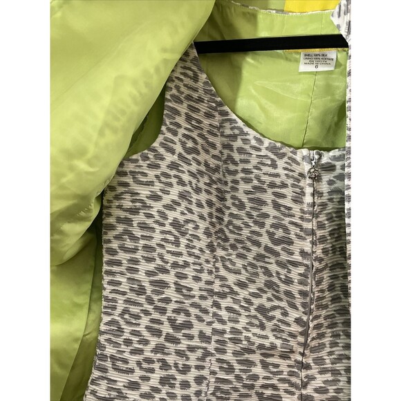 FLORES & FLORES Size 6, 100% Silk Crinkle Top Blazer Jacket Set Animal Print - Picture 5 of 12